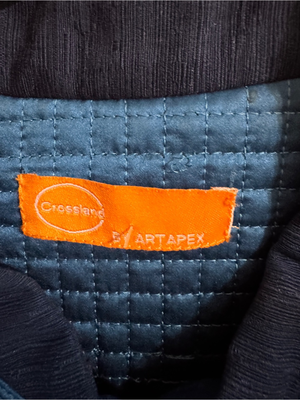 Crossland by Artapex Silk Embroidered One Button Jacket with Quilted Interior L - Picture 4 of 6